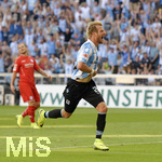 14.08.2016,  Fussball 2.Liga 2016/2017, 2.Spieltag, TSV 1860 Mnchen - DSC Arminia Bielefeld, in der Allianz-Arena Mnchen. Torjubel Stefan Aigner (TSV 1860 Mnchen).