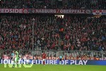 19.10.2016,  Fussball Champions-League 2016/2017, Vorrunde 3.Spieltag, FC Bayern Mnchen - PSV Eindhoven, in der Allianzarena Mnchen. Leere Pltze in der Nordkurve am Spielfeld.