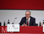 25.11.2016, Fussball Bundesliga 2016/2017,  FC Bayern Mnchen, Jahreshauptversammlung im AUDI-Dome Mnchen. Vorstandsvorsitzender Karl-Heinz Rummenigge (FC Bayern Mnchen) lacht.