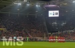 02.12.2016, Fussball 1.Bundesliga 2016/2017, 13.Spieltag, 1.FSV Mainz 05 - FC Bayern Mnchen, in der OPEL-Arena Mainz. Gedenkminute an die Opfer der Flugzeugkatastrophe in Brasilien.