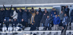 03.12.2016, Fussball 2.Bundesliga 2016/2017, 15.Spieltag, 1860 Mnchen gegen Dynamo Dresden, in der Allianz-Arena Mnchen. Groer Jubel auf der Ehrentribne der Lwen.