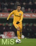 04.12.2016, Fussball 1.Bundesliga 2016/2017, 13.Spieltag,  FC Augsburg - Eintracht Frankfurt, in der WWK-Arena Augsburg. Aymane Barkok (Eintracht Frankfurt) am Ball.