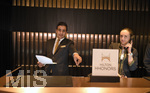 09.01.2017,  Doha (Katar).  AlRayyan Hotel Doha, Curio Collection by Hilton, in der Mall of Qatar, Al Rayyan, Doha. 5 Sterne Hotel. Die Rezeption ist International besetzt. 