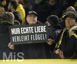 04.02.2017,  Fussball 1.Liga 2016/2017, 19.Spieltag, Borussia Dortmund - RB Leipzig, im Signal Iduna Park Stadion Dortmund.  Dortmunder Fan: 