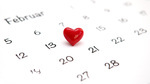 11.02.2017, am 14. Februar ist Valentinstag. Herz auf dem Datum 14.2. auf dem Kalender.
 
