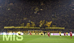 17.03.2017, Fussball 1.Bundesliga 2016/2017, 25.Spieltag, Borussia Dortmund - FC Ingolstadt 04, im Signal-Iduna-Park-Stadion Dortmund. Dortmunder Fankurve mit Banner: 