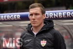 29.04.2017, Fussball 2.Bundesliga 2016/2017, 31.Spieltag, 1.FC Nrnberg - VfB Stuttgart, im Stadion Nrnberg. Trainer Hannes Wolf (Stuttgart).