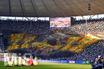 27.05.2017, Fussball DFB-Pokal 2016/17, Finale im Olympiastadion in Berlin, Eintracht Frankfurt - Borussia Dortmund, Frankfurter Fans mit Fanchoreografie.