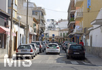06.09.2017, Spanien, Insel Mallorca, Ein Google-Street-View Auto scannt die Strassen der Insel mit der 380-Grad Kamera auf dem Autodach. Hier fhrt es duch El Arenal in der Nhe von Ballerman 6.