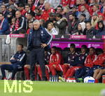 16.09.2017,  Fussball 1.Liga 2017/2018, 4.Spieltag, FC Bayern Mnchen - 1.FSV Mainz 05, in der Allianz-Arena Mnchen. Trainer Carlo Ancelotti (li, FC Bayern Mnchen) Franck Ribery (re, FC Bayern Mnchen) 