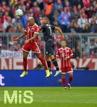 16.09.2017,  Fussball 1.Liga 2017/2018, 4.Spieltag, FC Bayern Mnchen - 1.FSV Mainz 05, in der Allianz-Arena Mnchen. v.l. Jerome Boateng (FC Bayern Mnchen) gegen Robin Quaison (FSV Mainz 05) 