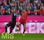 16.09.2017,  Fussball 1.Liga 2017/2018, 4.Spieltag, FC Bayern Mnchen - 1.FSV Mainz 05, in der Allianz-Arena Mnchen. v.l. Stefan Bell (FSV Mainz 05) gegen Thomas Mller (FC Bayern Mnchen) 