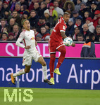 28.10.2017,  Fussball 1.Liga 2017/2018, 10.Spieltag, FC Bayern Mnchen - RB Leipzig, in der Allianz Arena Mnchen. v.l. Yussuf Poulsen (RB Leipzig) gegen Jerome Boateng (FC Bayern Mnchen) 