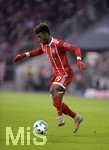 02.12.2017,  Fussball 1.Liga 2017/2018, 14.Spieltag, FC Bayern Mnchen - Hannover 96, in der Allianz-Arena Mnchen. Kingsley Coman (Bayern Mnchen) am Ball.