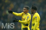 10.02.2018, Fussball 1. Bundesliga 2017/2018, 22. Spieltag, Borussia Dortmund - Hamburger SV, im Signal-Iduna-Park Dortmund. v.l. Manuel Akanji (Dortmund) und Michy Batshuayi (Dortmund) 