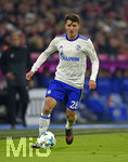 10.02.2018,  Fussball 1.Liga 2017/2018, 22.Spieltag,  FC Bayern Mnchen - FC Schalke 04, in der Allianz Arena Mnchen. Alessandro Schpf (FC Schalke 04) am Ball.