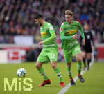 11.02.2018,  Fussball 1.Liga 2017/2018, 22.Spieltag,  VfB Stuttgart - Borussia Mnchengladbach, in der Mercedes-Benz-Arena Stuttgart. v.li: Vincenzo Grifo (Borussia Mnchengladbach) und Nico Elvedi (Borussia Mnchengladbach).