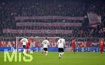 20.02.2018, Fussball UEFA Champions League 2017/2018, Achtelfinale, FC Bayern Mnchen - Besiktas Istanbul, in der Allianz Arena Mnchen, Bayernfans.