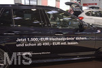 24.02.2018, Die Mncher Autotage im Rahmen der Reise- und Freizeitmesse f.r.e.e. in Mnchen im neuen Messegelnde Riem.  Am Stand von BMW steht auf einem BMW, Jetzt 1500 EUR Wechselprmie sichern.