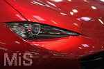 24.02.2018, Die Mncher Autotage im Rahmen der Reise- und Freizeitmesse f.r.e.e. in Mnchen im neuen Messegelnde Riem.   Mazda MX-5, Frontleuchten.