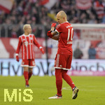24.02.2018,  Fussball 1.Liga 2017/2018, 24.Spieltag,  FC Bayern Mnchen - Hertha BSC Berlin, in der Allianz Arena Mnchen. Arjen Robben (FC Bayern Mnchen) mit der Kapitnsbinde am Arm.