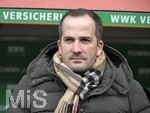 03.03.2018,  Fussball 1.Liga 2017/2018, 25.Spieltag,  FC Augsburg - TSG Hoffenheim, in der WWK-Arena Augsburg. Trainer Manuel Baum (FC Augsburg) nachdenklich.