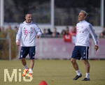 05.03.2018,  Fussball 1.Liga 2017/2018,  FC Bayern Mnchen Training an der Sbenerstrasse in Mnchen. v.li: Franck Ribery (FC Bayern Mnchen) und Rafinha (FC Bayern Mnchen) gut gelaunt.