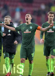 17.03.2018,  Fussball 1.Liga 2017/2018, 27.Spieltag, FC Augsburg - SV Werder Bremen, in der WWK-Arena Augsburg, Schlussjubel Max Kruse (SV Werder Bremen).