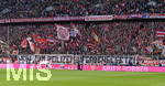 31.03.2018, Fussball 1. Bundesliga 2017/2018, 28. Spieltag, FC Bayern Mnchen - Borussia Dortmund, in der Allianz-Arena Mnchen. Bayernfans: 