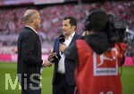 14.04.2018, Fussball 1. Bundesliga 2017/2018, 30. Spieltag, FC Bayern Mnchen - Borussia Mnchengladbach, in der Allianz-Arena Mnchen. Sportdirektor Hasan Salihamidzic (Bayern Mnchen) beim SKY-Sport TV-Interview.