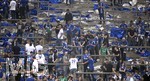 18.04.2018, Fussball DFB Pokal 2017/2018, Halbfinale, FC Schalke 04 - Eintracht Frankfurt, in der Veltins Arena auf Schalke. Frust nach dem Spiel bei den Fans vom FC Schalke 04.