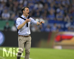 18.04.2018, Fussball DFB Pokal 2017/2018, Halbfinale, FC Schalke 04 - Eintracht Frankfurt, in der Veltins Arena auf Schalke. Trainer Niko Kovac (Eintracht Frankfurt) in Rage.