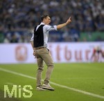 18.04.2018, Fussball DFB Pokal 2017/2018, Halbfinale, FC Schalke 04 - Eintracht Frankfurt, in der Veltins Arena auf Schalke. Trainer Niko Kovac (Eintracht Frankfurt) in Rage.