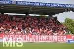 29.04.2018, Fussball Regionalliga Bayern 2017/2018, 36.Spieltag, FC Bayern Mnchen Amateure - TSV 1860 Mnchen, im Stdtischen Stadion an der Grnwalder Strasse in Mnchen. Bayernfans 