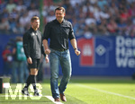 12.05.2018, Fussball 1. Bundesliga 2017/2018, 34. Spieltag, Hamburger SV - Borussia Mnchengladbach, im Volksparkstadion Hamburg. Trainer Christian Titz (Hamburg) 