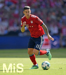 12.05.2018, Fussball 1. Bundesliga 2017/2018, 34. Spieltag, FC Bayern Mnchen - VfB Stuttgart, in der Allianz-Arena Mnchen.  James Rodriguez (FC Bayern Mnchen) 