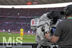 19.05.2018, Fussball DFB-Pokal Finale 2018, FC Bayern Mnchen - Eintracht Frankfurt, im Olympiastadion in Berlin. Fernsehkamera der Fa. Sportcast am Spielfeldrand.