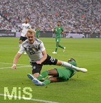 08.06.2018, Fussball Lnderspiel, Deutschland - Saudi Arabien, in der BayArena Leverkusen. v.re: Omar Hawsawi (Saudi-Arabien) gegen Julian Brandt (Deutschland).