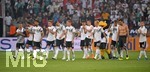 08.06.2018, Fussball Lnderspiel, Deutschland - Saudi Arabien, in der BayArena Leverkusen. Mde und ausgelaugt schleichen die Deutschen nach dem Spiel vom Platz.