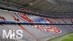 02.07.2018, Fussball 1. Bundesliga 2018/2019, FC Bayern Mnchen, Pressekonferenz Trainer Niko Kovac in der Allianz-Arena Mnchen. Neues Farb-Design in der Allianz Arena, nach dem Auszug der Lwen wird vieles in den roten Vereinsfarben des FC Bayern angestrichen, auch die Sitze werden ausgetauscht. Auf der Nordtribne ensteht das Bayern-Logo mit farbigen Sitzen. 