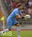 14.07.2018, Fussball 1. Bundesliga 2018/2019, Testspiel, FC Augsburg - Wrzburger Kickers, im Rosenaustadion Augsburg. Torwart Fabian Giefer (FC Augsburg).