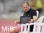 14.07.2018, Fussball 1. Bundesliga 2018/2019, Testspiel, FC Augsburg - Wrzburger Kickers, im Rosenaustadion Augsburg. Trainer Manuel Baum (FC Augsburg) nachdenklich. 