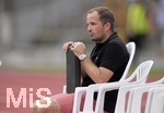 14.07.2018, Fussball 1. Bundesliga 2018/2019, Testspiel, FC Augsburg - Wrzburger Kickers, im Rosenaustadion Augsburg. Trainer Manuel Baum (FC Augsburg) nachdenklich. 