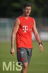 02.08.2018, Fussball 1. Bundesliga 2018/2019, FC Bayern Mnchen im Trainingslager in Rottach Egern am Tegernsee. Robert Lewandowski (FC Bayern Mnchen) nachdenklich.