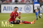 08.08.2018, Fussball 1. Bundesliga 2018/2019, Testspiel, FC Bayern Mnchen - FC Rottach-Egern, auf dem Sportplatz in Rottach-Egern. Sandro Wagner (FC Bayern Mnchen) am Boden.