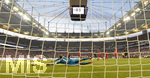 12.08.2018, Fussball 1. Bundesliga 2018/2019, DFL-Supercup 2018, Eintracht Frankfurt - FC Bayern Mnchen , in der Commerzbank-Arena Frankfurt/Main. Torwart Manuel Neuer (FC Bayern Mnchen) streckt sich zum Ball.