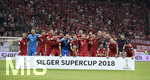 12.08.2018, Fussball 1. Bundesliga 2018/2019, DFL-Supercup 2018, Eintracht Frankfurt - FC Bayern Mnchen , in der Commerzbank-Arena Frankfurt/Main. Siegerehrung fr den Supercup-Gewinner FC Bayern Mnchen.