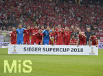 12.08.2018, Fussball 1. Bundesliga 2018/2019, DFL-Supercup 2018, Eintracht Frankfurt - FC Bayern Mnchen , in der Commerzbank-Arena Frankfurt/Main. Siegerehrung fr den Supercup-Gewinner FC Bayern Mnchen.