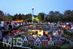 04.08.2018, Legoland Gnzburg in Bayern,  Legoland bei Nacht. Die Miniatur-Stdte sind Nachts beleuchtet.