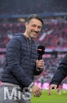 03.11.2018, Fussball 1. Bundesliga 2018/2019, 10. Spieltag,  FC Bayern Mnchen - Freiburg, in der Allianz-Arena Mnchen. Trainer Niko Kovac (FC Bayern Mnchen) lacht.

 
